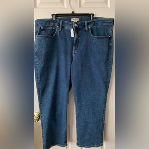 NWT Plus Size Madewell Straight Leg Jeans in size 20W!